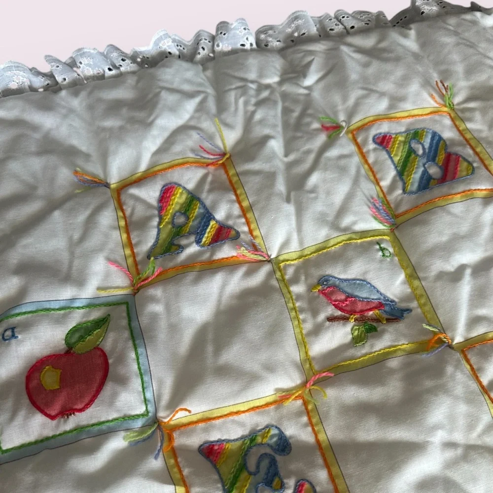 Vintage Handmade ABC Baby Blanket Top Embroidered Wall Hanging Ruffle Hem Decor